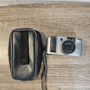 Minolta Freedom Zoom 140 EX Panorama 35 MM Camera -- ITEM #2220